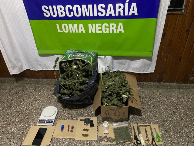 Secuestraron 5 kilos de marihuana tras un allanamiento